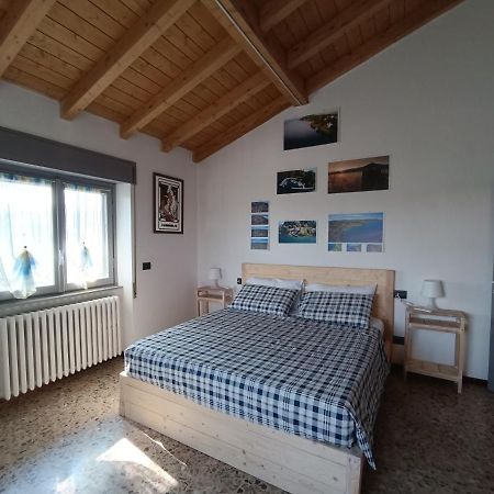 דירות איספרה Casa Le Fornaci מראה חיצוני תמונה