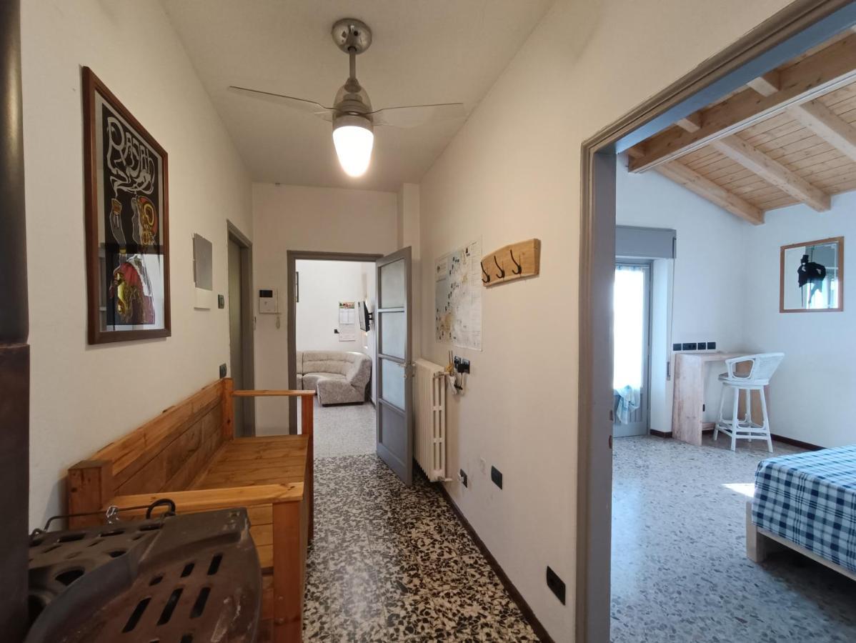 דירות איספרה Casa Le Fornaci מראה חיצוני תמונה