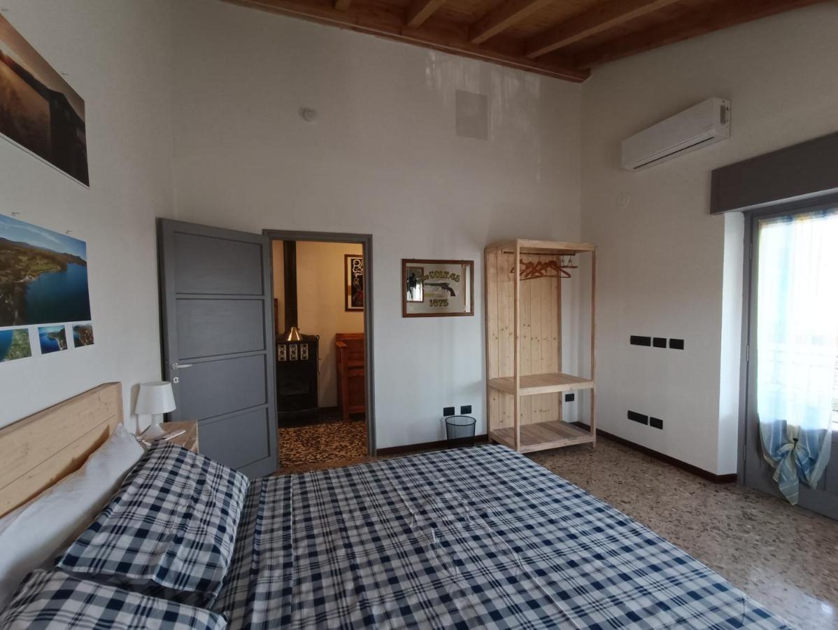 דירות איספרה Casa Le Fornaci מראה חיצוני תמונה