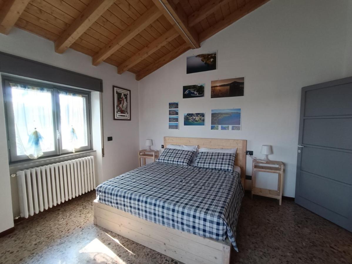 דירות איספרה Casa Le Fornaci מראה חיצוני תמונה